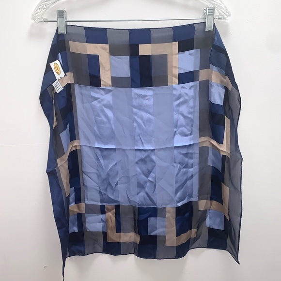 Talbots Silk Square Scarf 21.5" X 21" - Picture 1 of 5